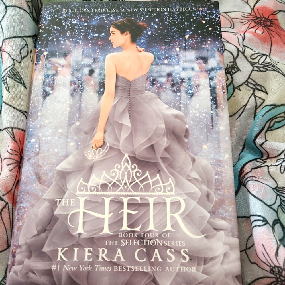 Kiera Cass book The Heir